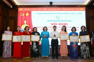 Lan tỏa những tấm gương phụ nữ Thủ đô học và làm theo Bác