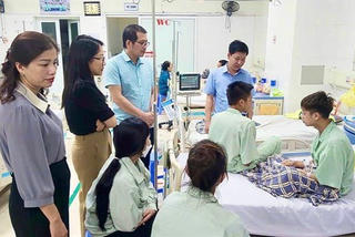 Bộ GD&ĐT thăm hỏi gia đình học sinh bị đuối nước ở Quảng Ninh