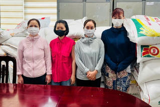 4 người phụ nữ ở Hà Nội sản xuất, bán hàng chục tấn gạo ST25 giả