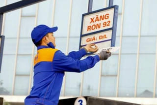 Giá xăng dầu bật tăng mạnh