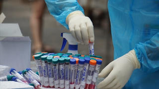 Hà Nội ghi nhận 13 ca mắc COVID-19 mới đều ở khu cách ly và phong tỏa