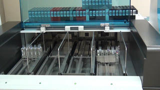 Xét nghiệm tìm kháng thể cho người đã tiêm vaccine COVID-19 ở TP HCM