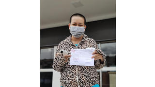 Một sản phụ xuất viện sau 22 ngày 'chiến đấu' với COVID-19