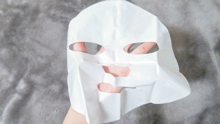 Đình chỉ lưu hành mặt nạ hồng sâm labute revive the skin