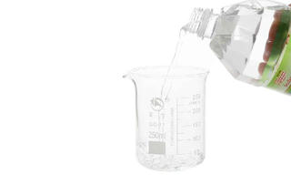 Thu hồi toàn quốc lô nước muối Vĩnh Phúc kém chất lượng
