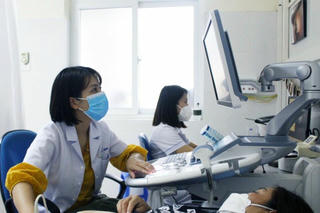 Một phụ nữ bị tai biến nghiêm trọng sau nạo hút thai ở phòng khám tư