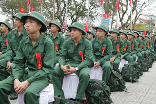Bộ Quốc phòng trả lời kiến nghị chế độ BHYT cho hạ sĩ quan, binh sĩ xuất ngũ