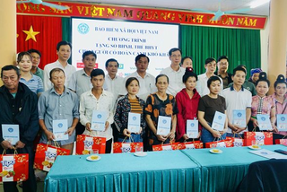 Điện Biên: “Món quà nhân văn, thiết thực” của ngành BHXH Việt Nam đến với người dân
