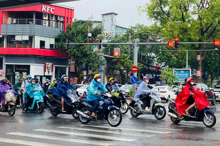Thời tiết ngày 1/7: Mưa lớn duy trì ở Bắc Bộ