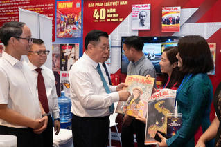 Hình ảnh ấn tượng báo Pháp luật Việt Nam tại Hội báo toàn quốc 2025 