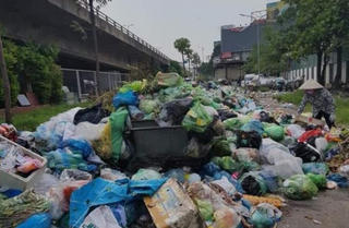 Quảng Ninh xử lý tình trạng rác thải ùn ứ do 2 công ty không đồng thuận với nhau