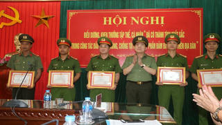 Nam Định triệt phá đường dây in tiền giả bán lấy tiền thật