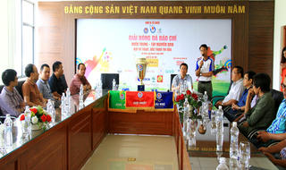 Hơn 300 nhà báo, phóng viên tham dự Giải Bóng đá Báo chí miền Trung 