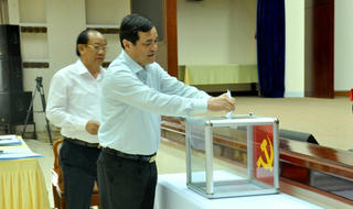 Trưởng ban Tổ chức Tỉnh ủy Quảng Nam được bầu làm Phó Bí thư Tỉnh ủy