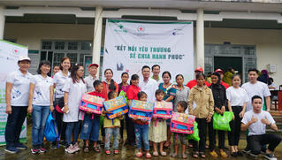 Khám, phát thuốc miễn phí cho 150 đồng bào nghèo tại huyện Ngọc Hồi