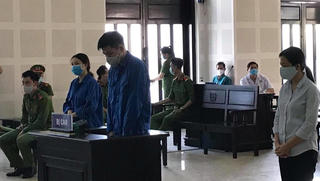 Xét xử vụ 2 phụ nữ đưa người Trung Quốc nhập cảnh trái phép vào Đà Nẵng