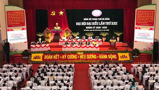 Đại hội đại biểu Đảng bộ TP Đà Nẵng lần thứ XXII dừng chương trình văn nghệ, dành chi phí ủng hộ đồng bào bão lũ