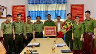 Dùng CMND Việt Nam che giấu 2 khách Trung Quốc lưu trú tại Đà Nẵng