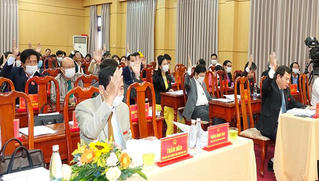 Bí thư Tỉnh ủy Quảng Ngãi: Kiên trì giải quyết khó khăn, thách thức để phát triển bền vững