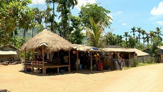 Có điện, Làng Bung khởi sắc