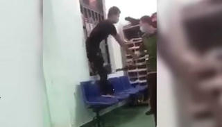 Đình chỉ công tác 1 công an phường để làm rõ việc dí roi điện vào nam thanh niên