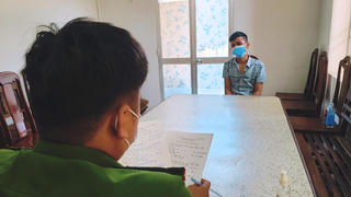 Thanh niên cướp tài sản người yêu cũ vì níu kéo tình cảm bất thành 