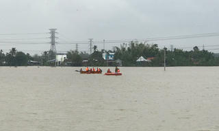 1 người mất tích khi đi thả lưới đánh cá trong mưa lũ