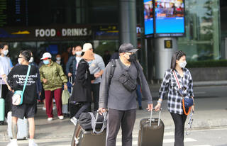 Trả lại nữ du khách Hàn Quốc số tiền bị tài xế "chặt chém"