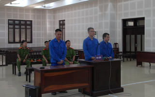 Lùa chó Pitpull cắn hàng xóm vì bị đánh, cả chủ lẫn nạn nhân cùng lĩnh án tù