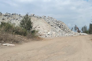 Điều tra việc vận chuyển trên 167.000m3 đá trái phép từ Quảng Ngãi ra Quảng Nam