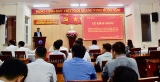 Khai giảng lớp văn bằng 2 ngành luật cho cán bộ, công chức, viên chức Đà Nẵng