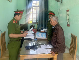 Bắt giữ bị can 73 tuổi đăng hơn 300 bài viết xâm phạm lợi ích Nhà nước