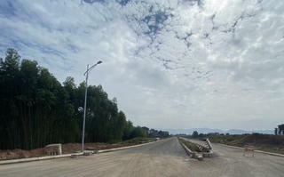 Bắc Giang: Chủ tịch UBND tỉnh chỉ đạo kiểm tra việc bán hồ sơ đấu giá đất do Công ty đấu giá thực hiện