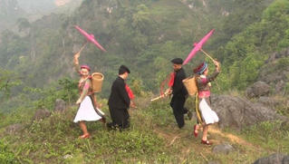 Lễ hội khèn Mông trên cao nguyên đá Đồng Văn