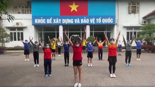 Cả nhà tập ngay đánh bay COVID!