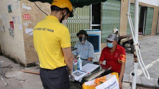 Bưu điện Việt Nam cung cấp sách giáo khoa, đồ dùng học tập đến nhà học sinh