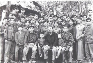 Ra mắt cuốn sách về Ban Tuyên huấn Khu 5 anh hùng