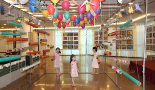 Tìm hiểu về vũ trụ bao la, khám phá thiên hà tại Ngày hội “Thế giới tuổi thơ” 