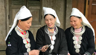 Gắn “Bình dân học vụ số” với tiêu chí “Xây dựng người phụ nữ Việt Nam thời đại mới”