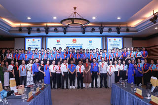 Tăng cường kiểm soát không gian mạng, thực phẩm học đường cho trẻ