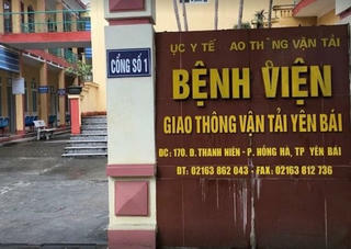 Bắt giam Giám đốc Bệnh viện Giao thông vận tải Yên Bái