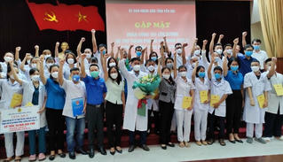 Miền núi phía Bắc tăng cường y bác sĩ hỗ trợ TP Hồ Chí Minh, Bình Dương chống dịch