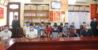 Bắt giữ 14 đối tượng trong đường dây cá độ qua mạng 200 tỉ đồng