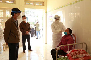 Liên tiếp 17 F0 ngoài cộng đồng, Yên Bái tạm dừng nhiều hoạt động