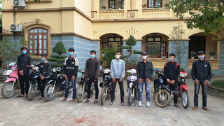 Hà Giang: Tóm gọn 9 "quái xế 2K" náo loạn trên phố huyện