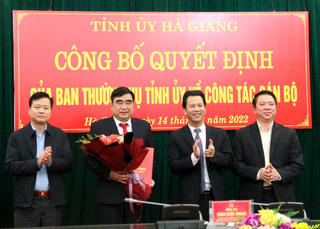 Ông Hoàng Đình Phới, Bí thư Huyện ủy Quản Bạ trở thành Trưởng ban Nội chính tỉnh uỷ Hà Giang