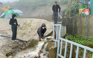 Gây ô nhiễm nguồn nước, doanh nghiệp chế biến quặng bị phạt 50 triệu