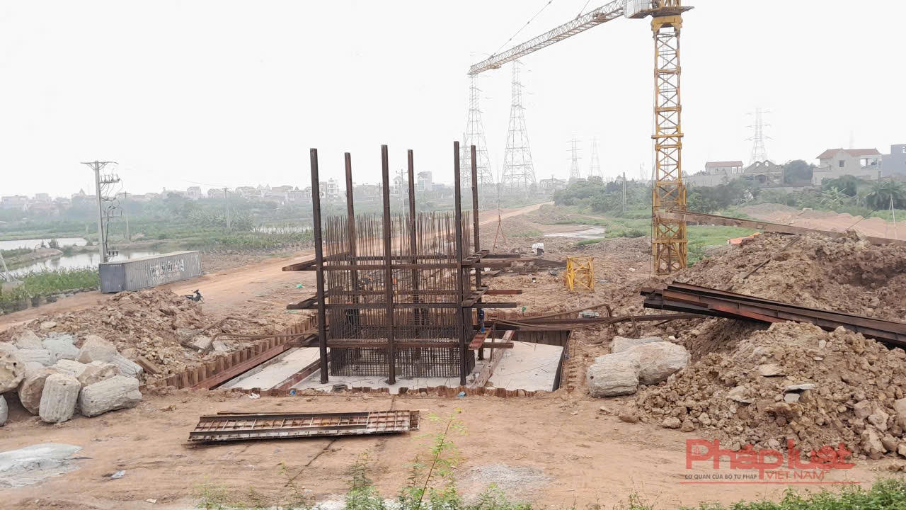 Một trụ cầu bên khu vực Mễ Sở - Hưng Yên.