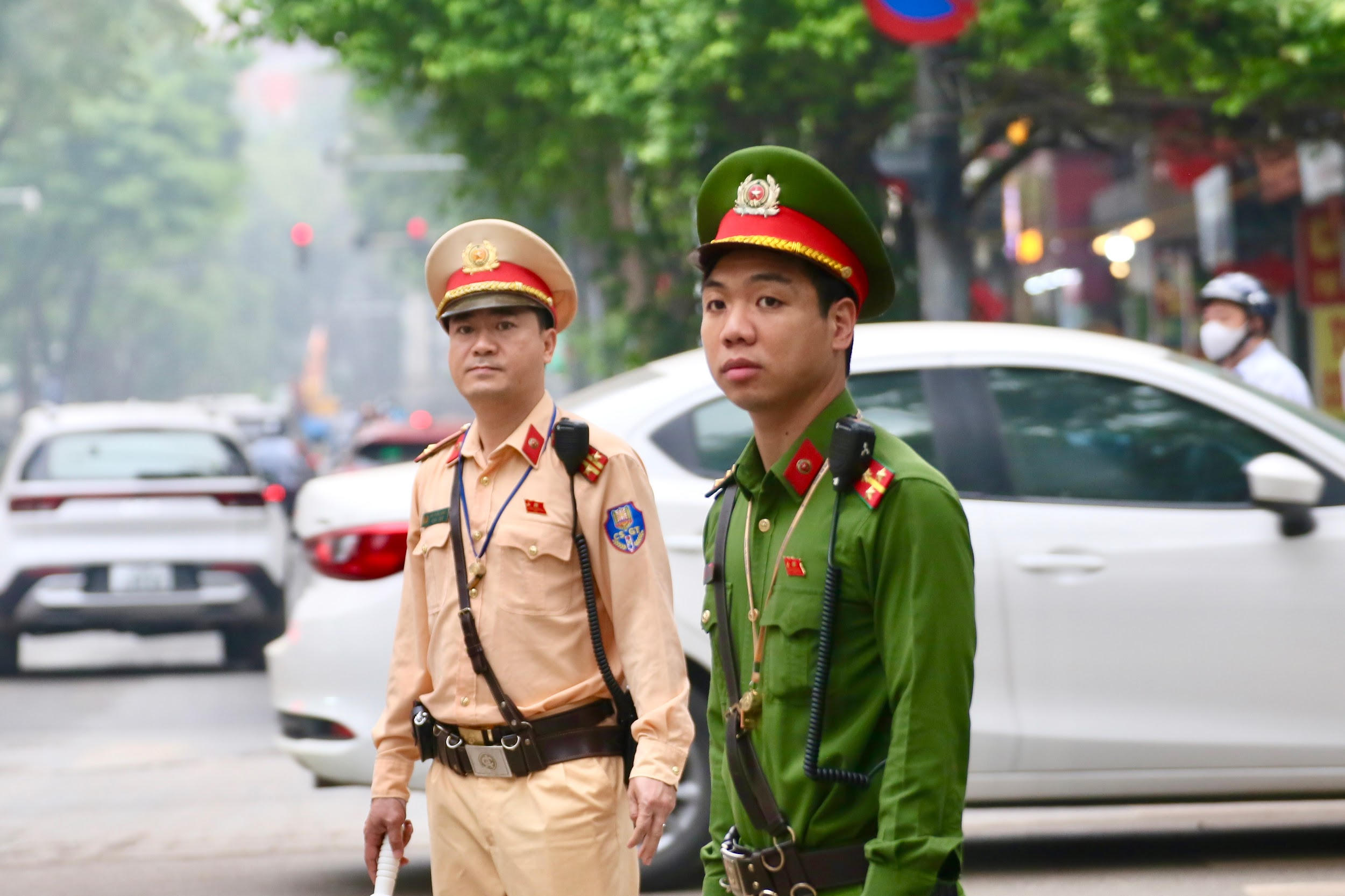 CSGT phối hợp với các lực lượng chức năng bảo đảm ANTT trong thời gian diễn ra Kỳ họp