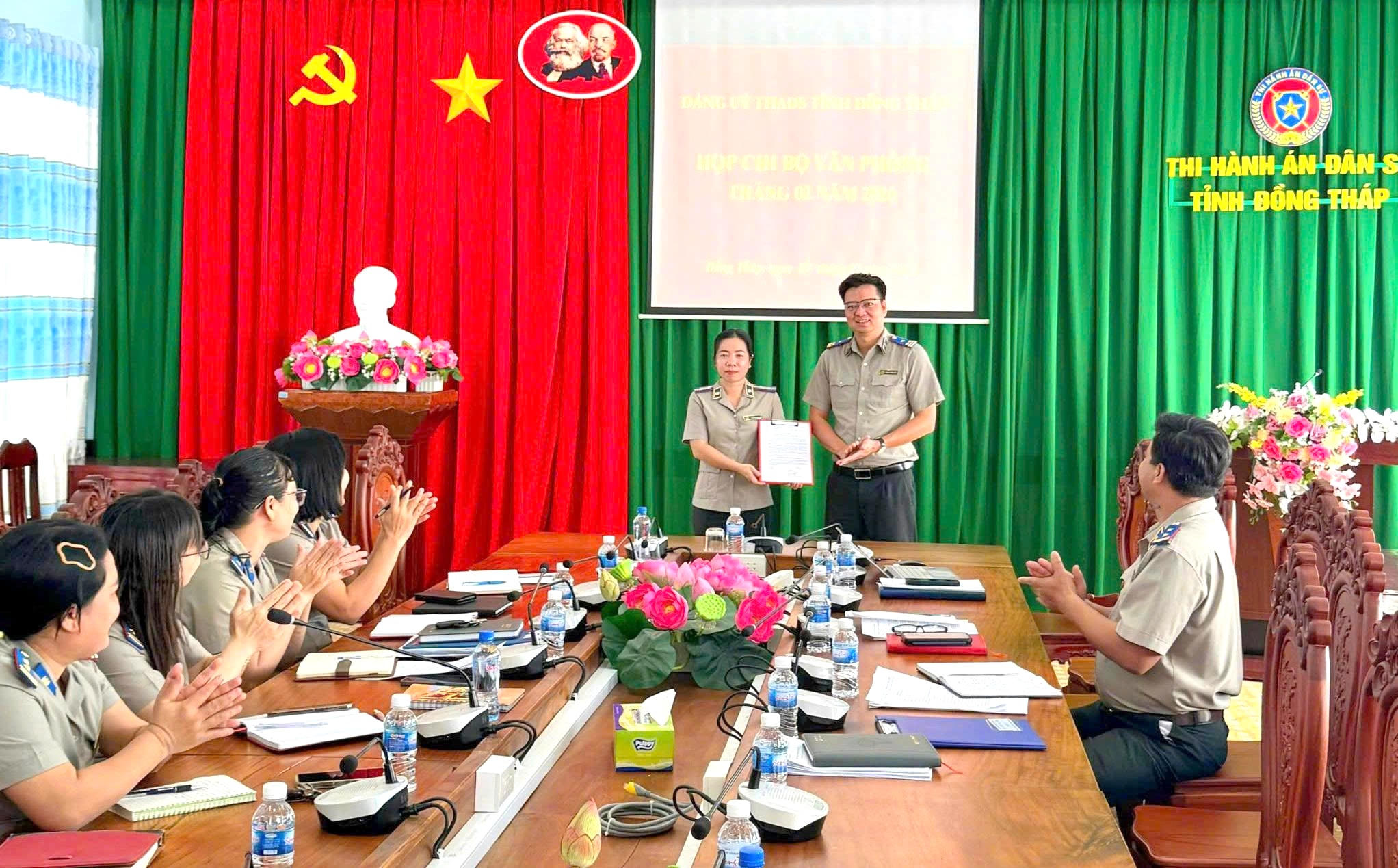 Chuyện nghề và những cống hiến “thầm lặng” của Thẩm tra viên Phan Thanh Việt